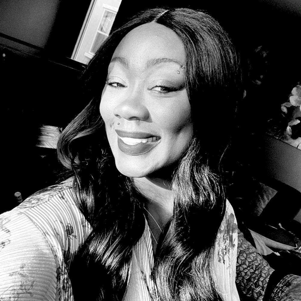 Meet your Posher, Latoya